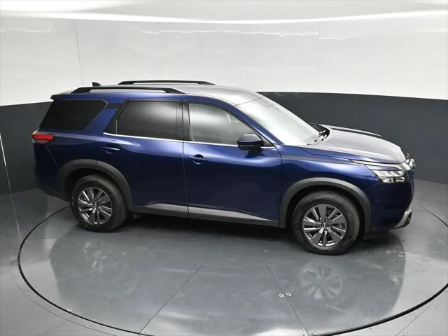 2025 Nissan Pathfinder SV 4WD