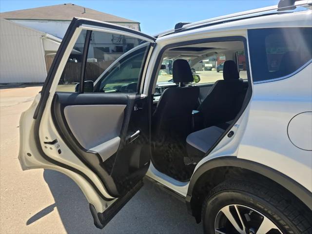 2016 Toyota RAV4 XLE