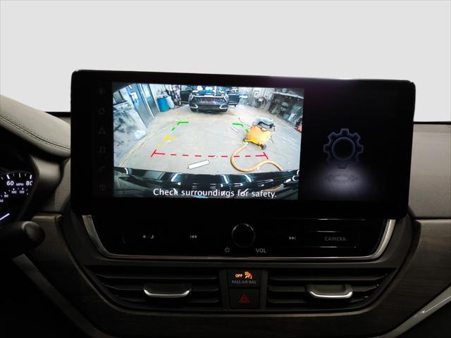 2024 Nissan Altima SV FWD