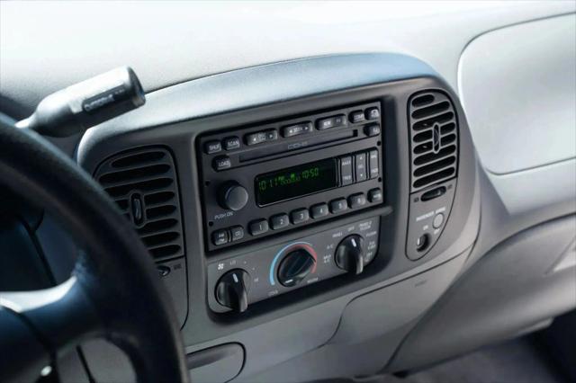 2004 Ford F-150 Lightning