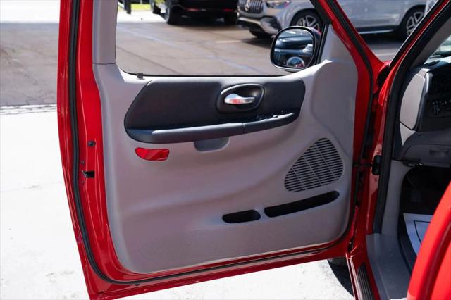 2004 Ford F-150 Lightning