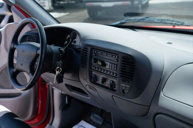 2004 Ford F-150 Lightning