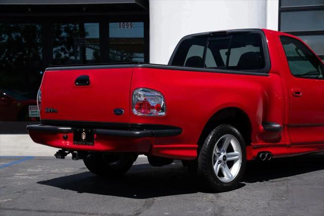 2004 Ford F-150 Lightning