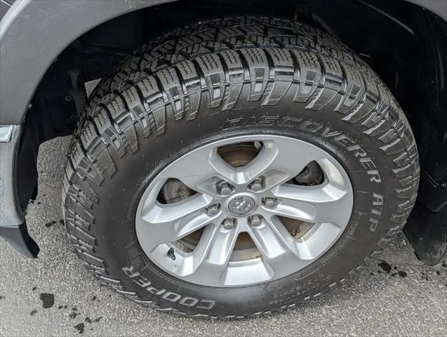 2020 Ram 1500 Laramie Quad Cab 4x4 6'4" Box