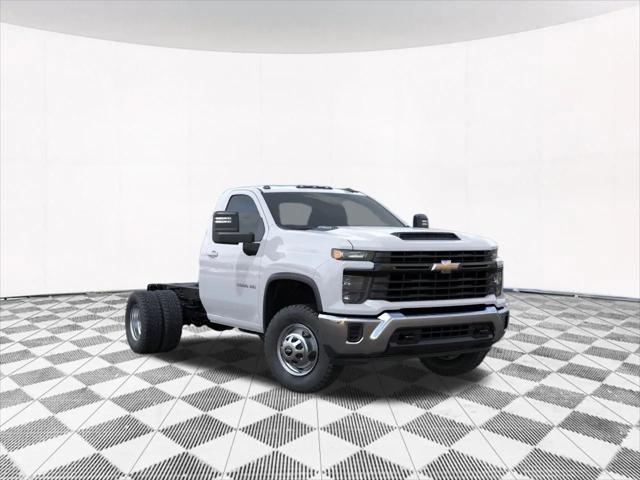 2025 Chevrolet Silverado 3500HD Work Truck