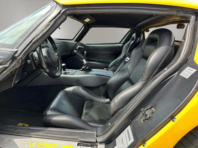 2002 Dodge Viper RT/10