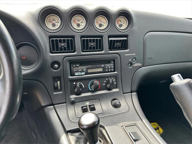 2002 Dodge Viper RT/10