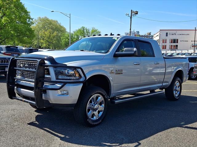 2018 RAM 3500 Laramie Mega Cab 4x4 64 Box