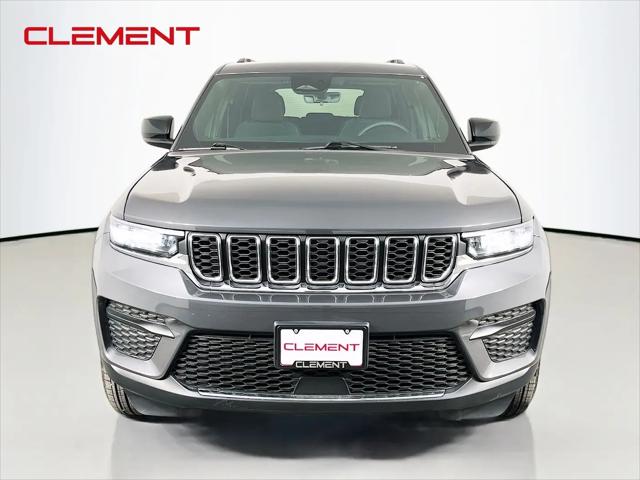 2025 Jeep Grand Cherokee Laredo X 4x2