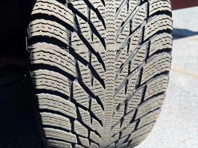 2009 Pontiac G8 Unknown