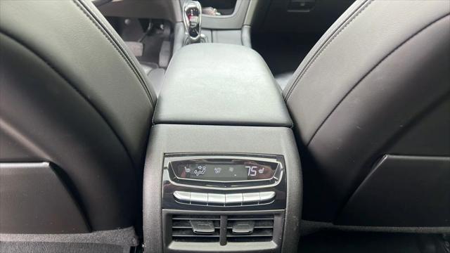 2023 Cadillac XT5 AWD Premium Luxury