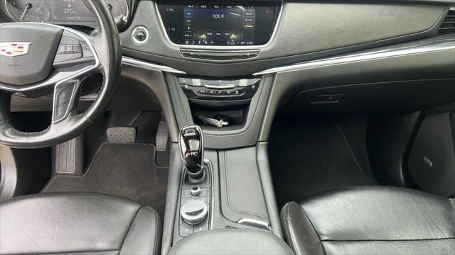 2023 Cadillac XT5 AWD Premium Luxury