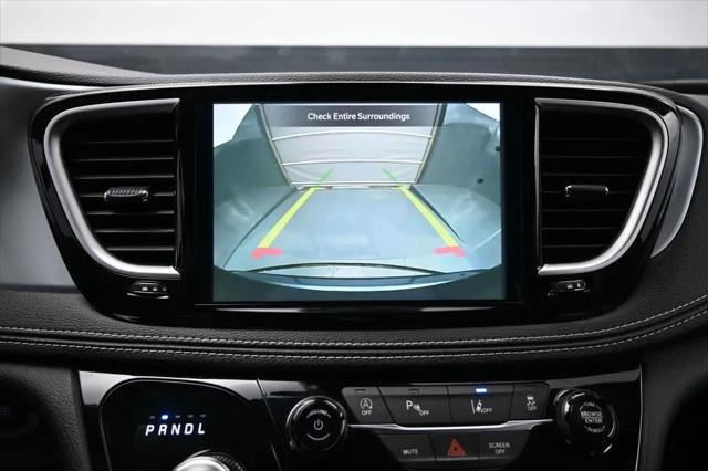 2025 Chrysler Pacifica Limited