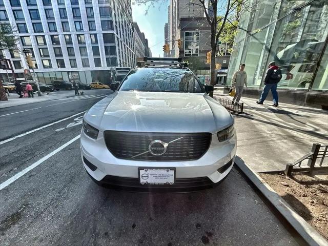 2019 Volvo XC40 T5 R-Design