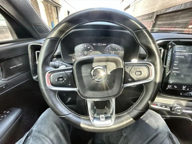2019 Volvo XC40 T5 R-Design