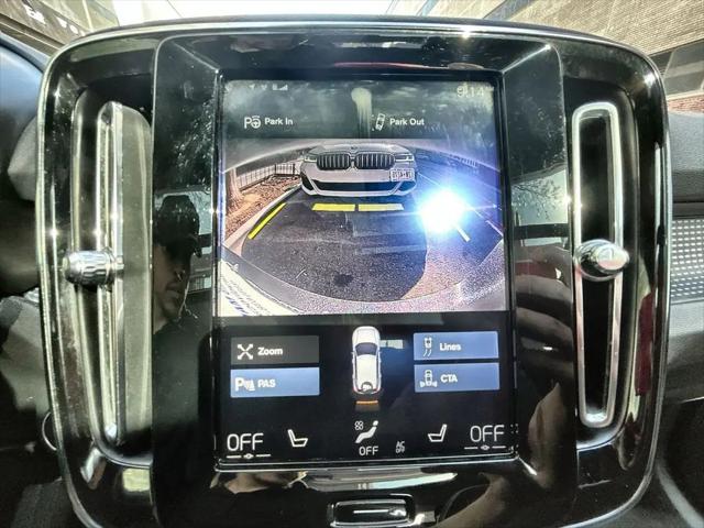 2019 Volvo XC40 T5 R-Design