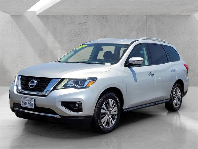 2020 Nissan Pathfinder SL 2WD