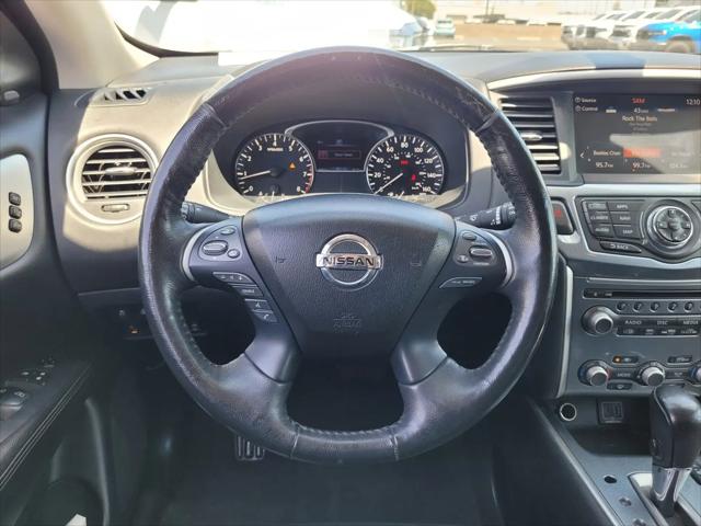 2020 Nissan Pathfinder SL 2WD