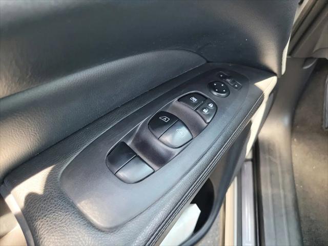 2020 Nissan Pathfinder SL 2WD