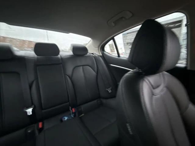 2026 Genesis G70 2.5T RWD Prestige