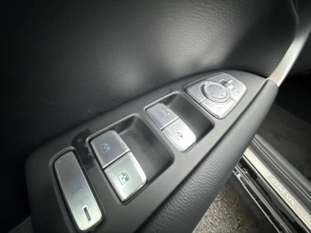 2026 Genesis G70 2.5T RWD Prestige