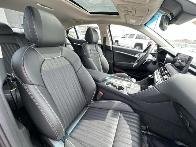 2026 Genesis G70 2.5T RWD Prestige