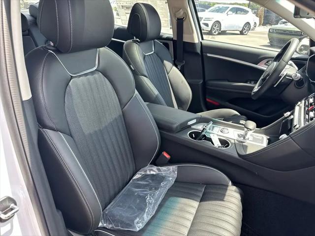 2026 Genesis G70 2.5T RWD Prestige