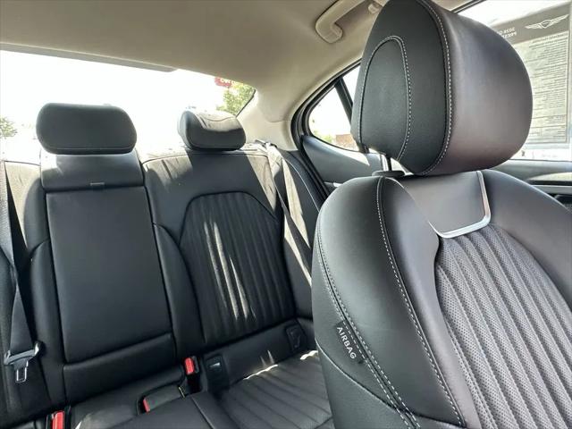 2026 Genesis G70 2.5T RWD Prestige