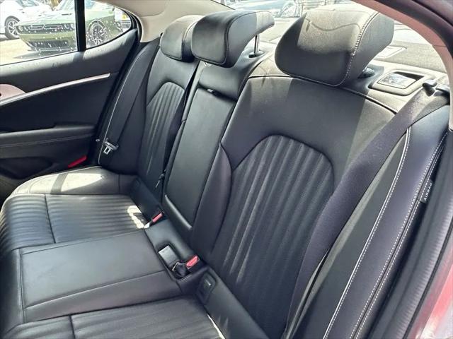 2026 Genesis G70 2.5T RWD Prestige