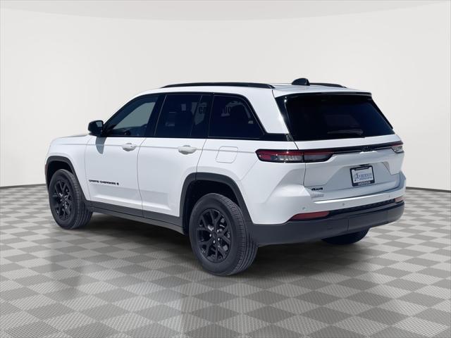 2025 Jeep Grand Cherokee Altitude 4x4