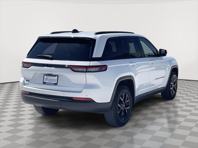 2025 Jeep Grand Cherokee Altitude 4x4