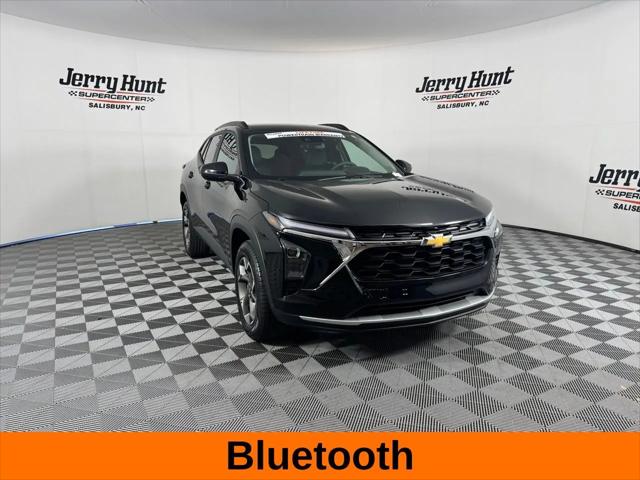 2025 Chevrolet Trax FWD LT