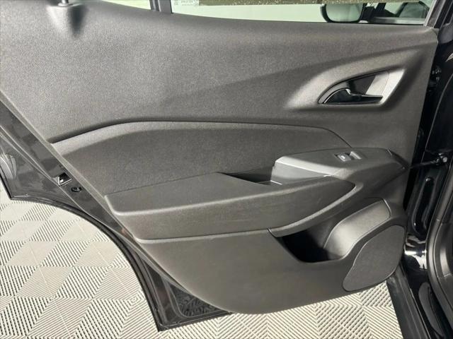 2025 Chevrolet Trax FWD LT