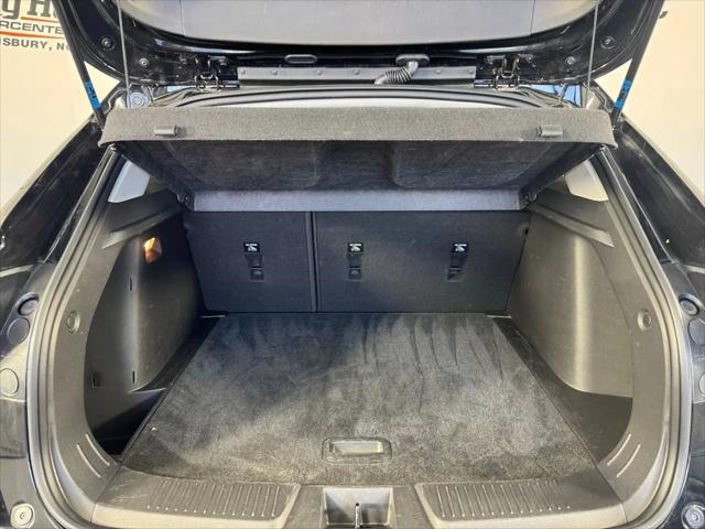 2025 Chevrolet Trax FWD LT