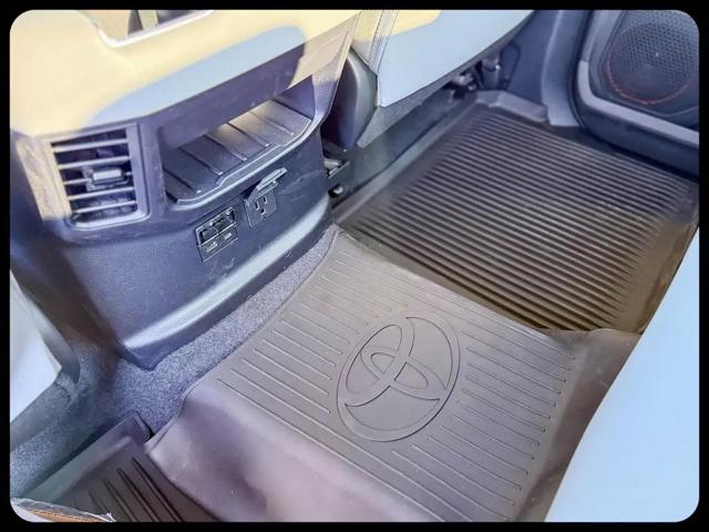 2026 Toyota Tundra Limited CrewMax 6.4' Bed