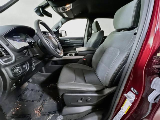 2022 Ram 1500 Big Horn Crew Cab 4x4 5'7" Box