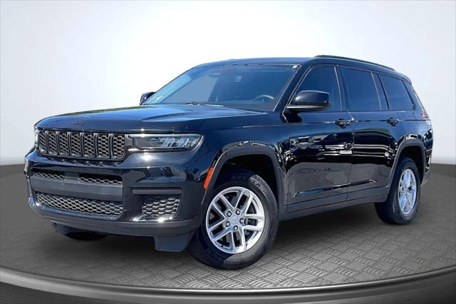 2023 Jeep Grand Cherokee L Laredo 4x2