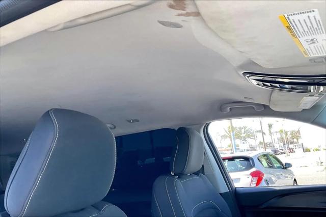 2023 Jeep Grand Cherokee L Laredo 4x2