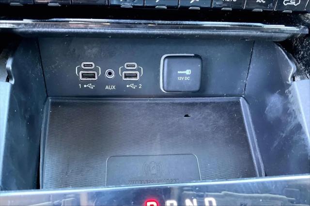 2023 Jeep Grand Cherokee L Laredo 4x2