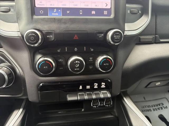 2022 Ram 1500 Big Horn Crew Cab 4x4 5'7" Box