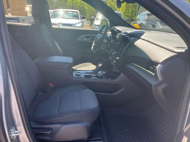 2023 Chevrolet Traverse FWD LT Cloth
