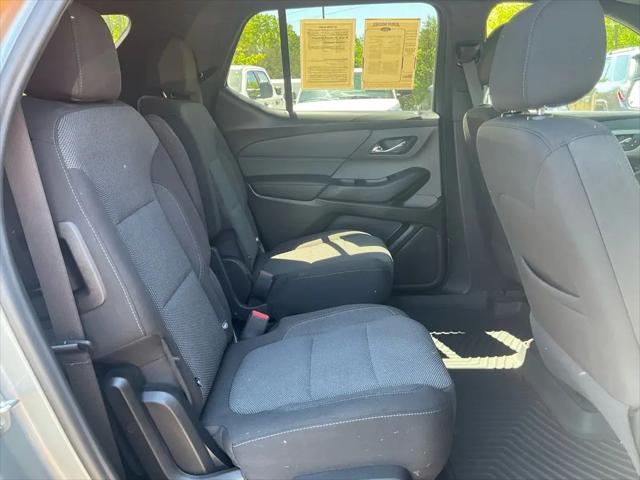 2023 Chevrolet Traverse FWD LT Cloth