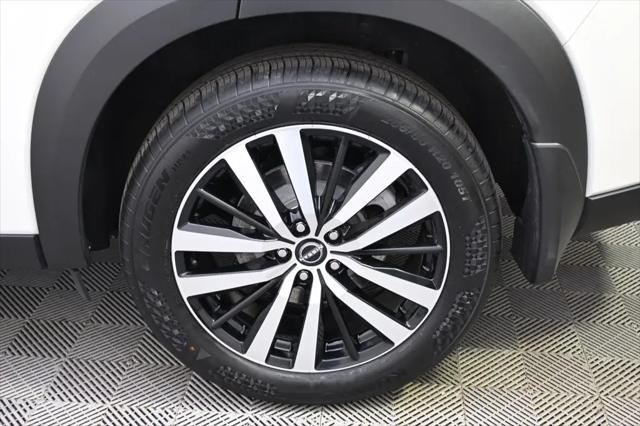 2023 Nissan Pathfinder Platinum 4WD