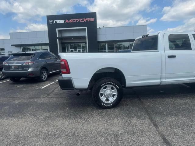 2022 Ram 2500 Tradesman Crew Cab 4x4 8' Box