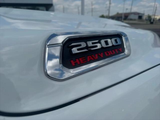 2022 Ram 2500 Tradesman Crew Cab 4x4 8' Box