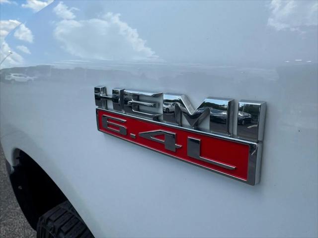 2022 Ram 2500 Tradesman Crew Cab 4x4 8' Box