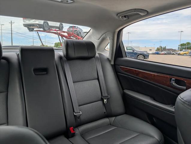 2014 Hyundai Equus Signature