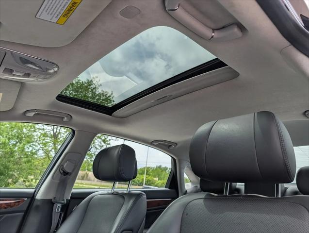 2014 Hyundai Equus Signature