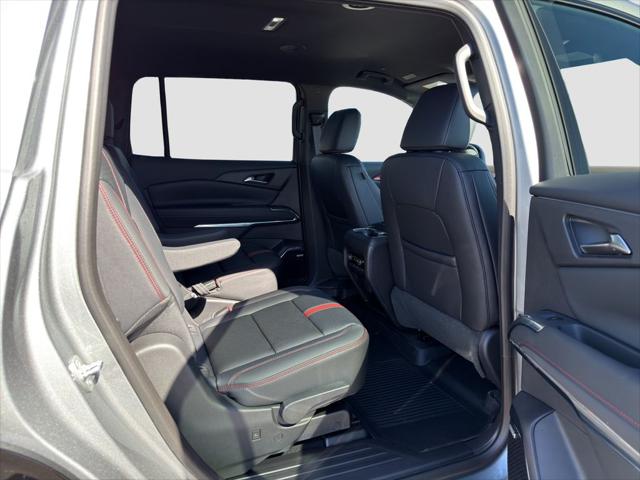 2026 Chevrolet Traverse FWD RS