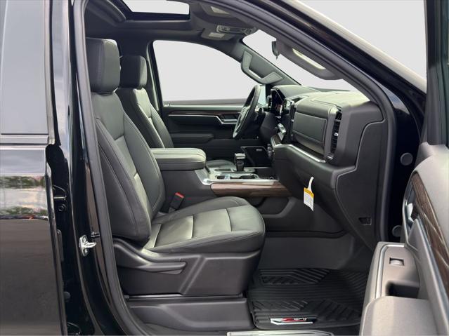 2026 Chevrolet Silverado 1500 4WD Crew Cab Short Bed RST